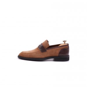 G-1869 suede Brown Loafers model